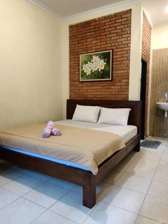 Rumah Kami Guest House Yogyakarta Exterior foto